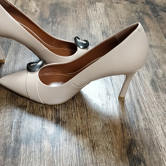 Coach Varick Pump - Picture 4 of 5